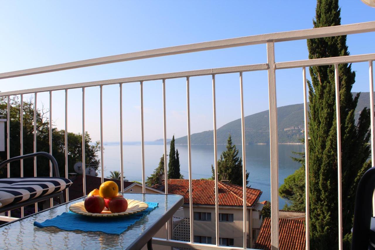 Guest House Tomanovic Herceg Novi Eksteriør bilde