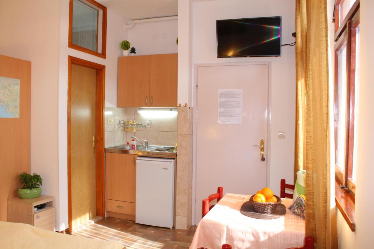 Guest House Tomanovic Herceg Novi Eksteriør bilde