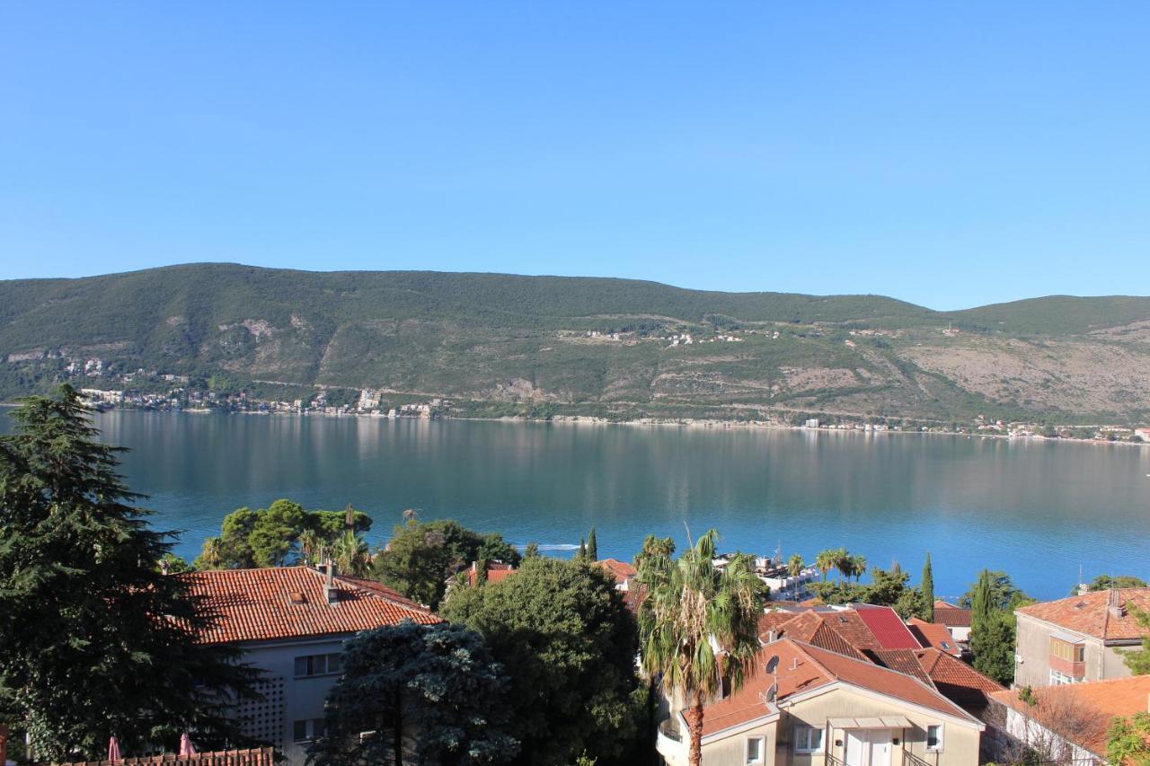 Guest House Tomanovic Herceg Novi Eksteriør bilde