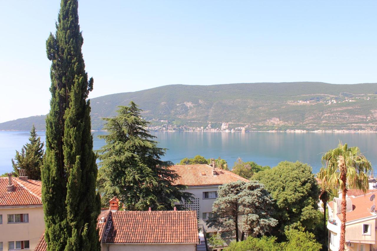 Guest House Tomanovic Herceg Novi Eksteriør bilde