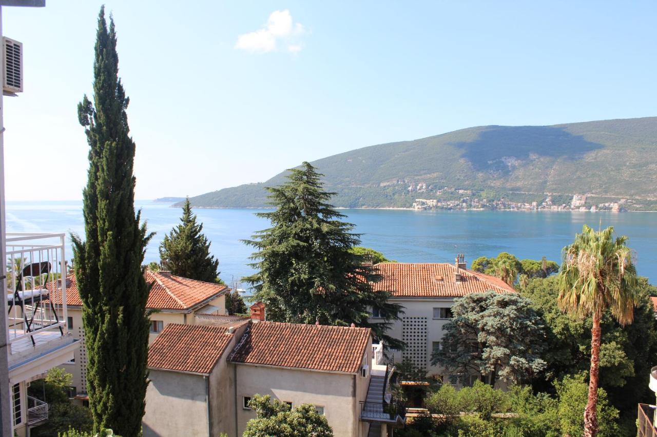 Guest House Tomanovic Herceg Novi Eksteriør bilde